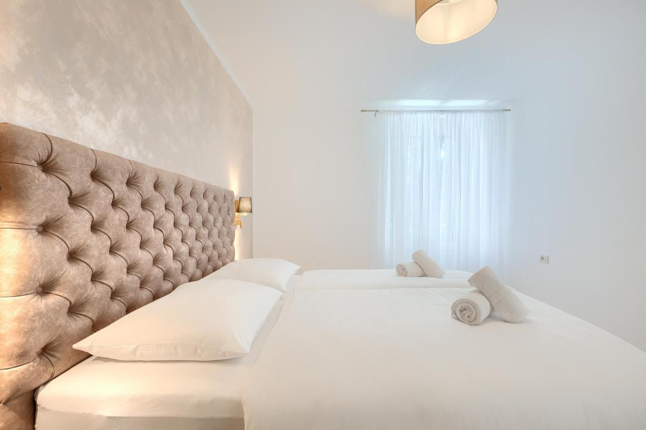 Calafati Apartment With Free Private Parking Рієка Екстер'єр фото